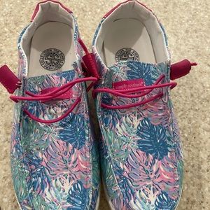 💖Super cute💖. Lilly look alike print